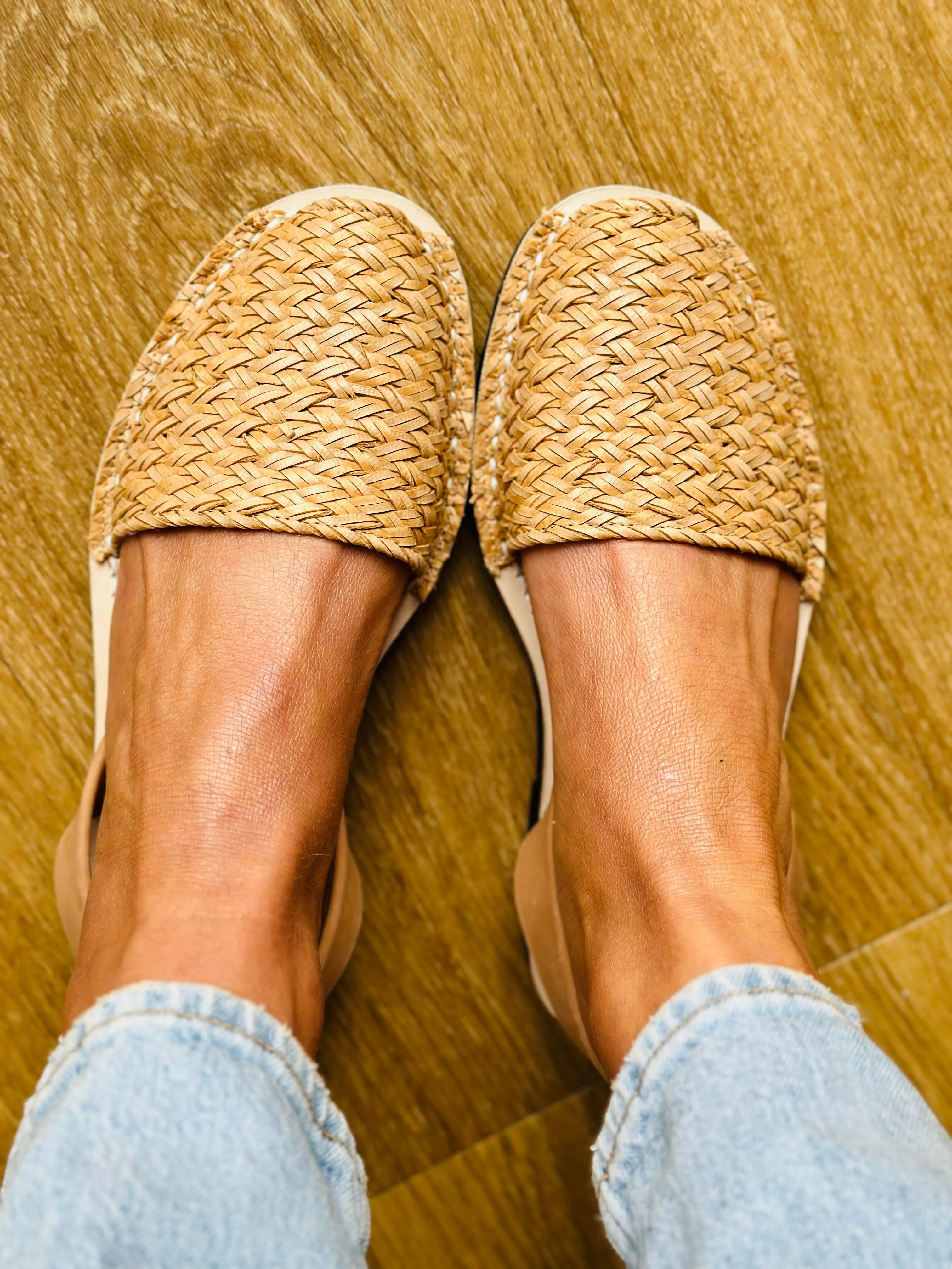 Nomad Woven Avarcas