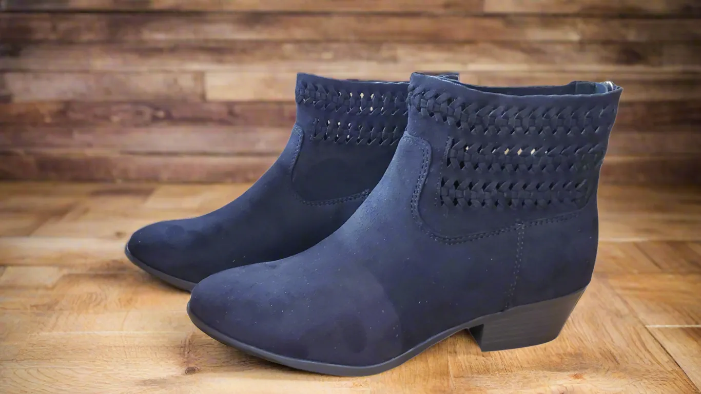 Peyton Ankle Boots