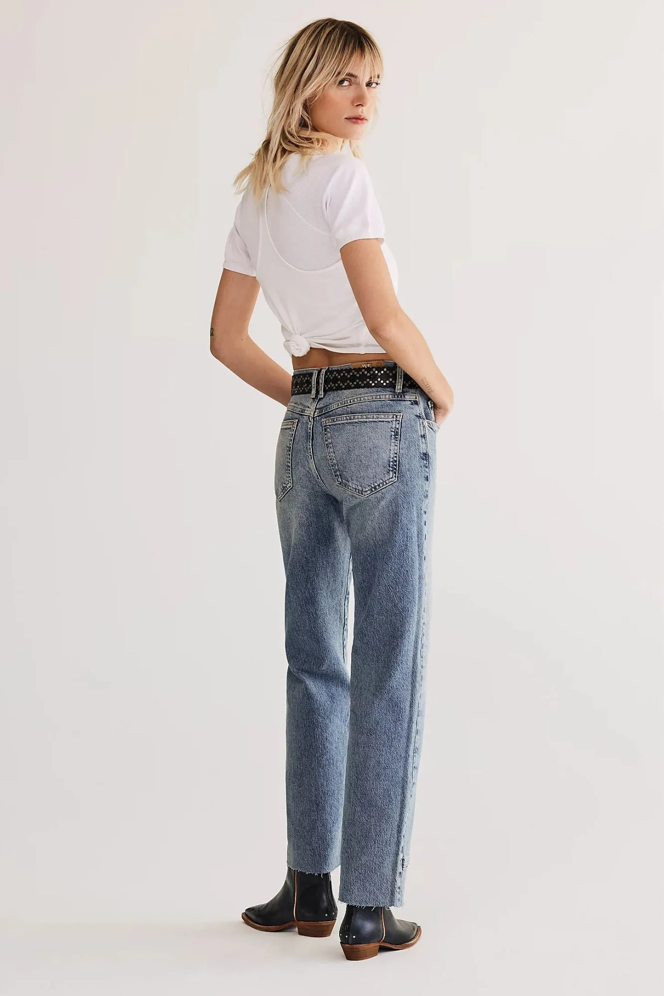 Risk Taker Mid-Rise Jeans