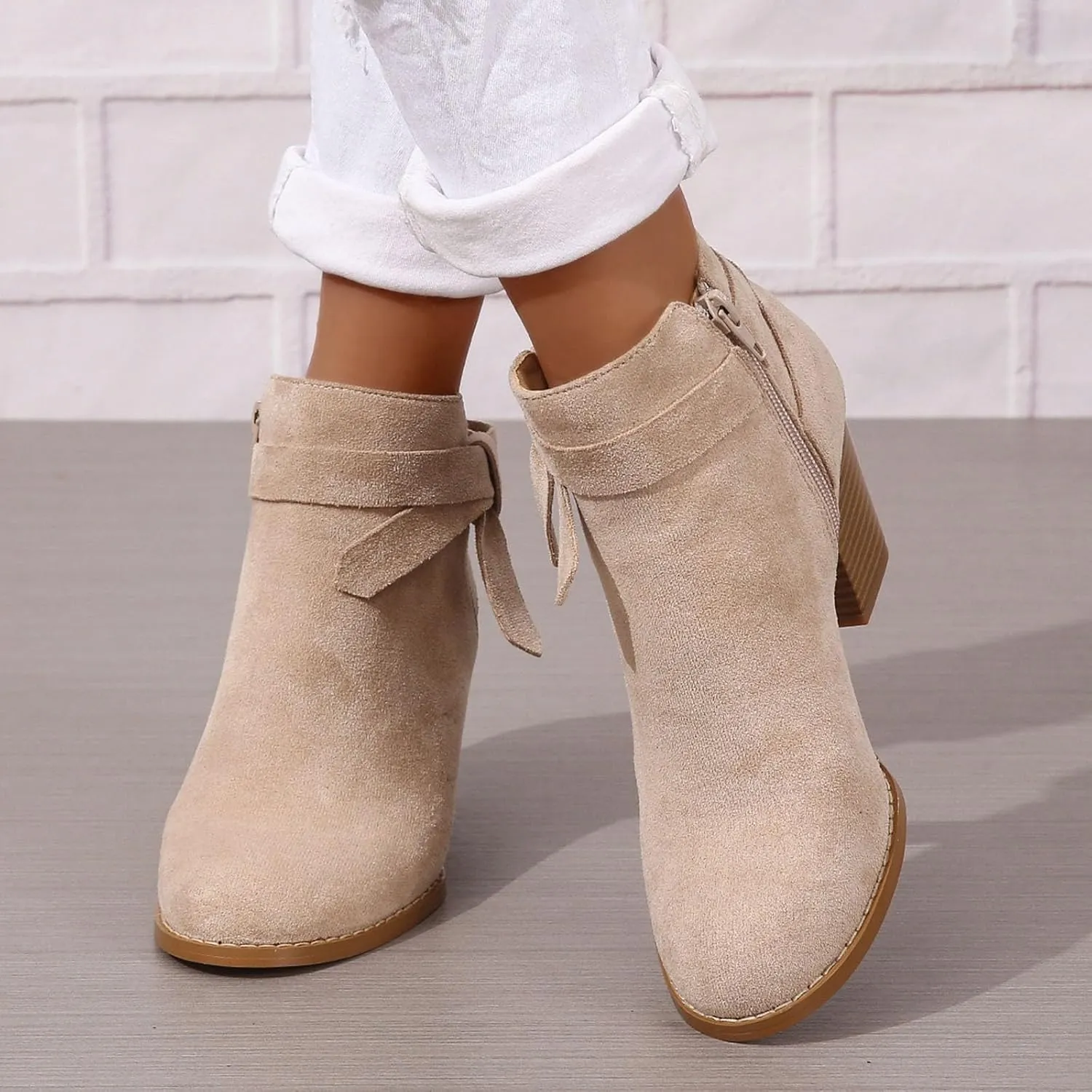 White Cowgirl Boots Woman Side Zipper Ankle Boots Suede Pointy Toe Block Chunky Short Heels Girls Ladies Fall Winter